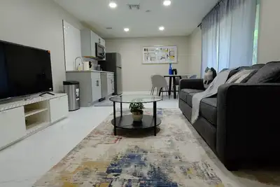 Image de Modern, Spacious 1/1 + Bonus Room in peaceful Altamonte Springs; sleeps 4