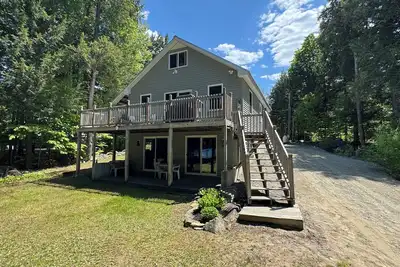 Image de New! Tranquil Lake Front Home Tucked in Quiet Cove on pristine Sebec Lake