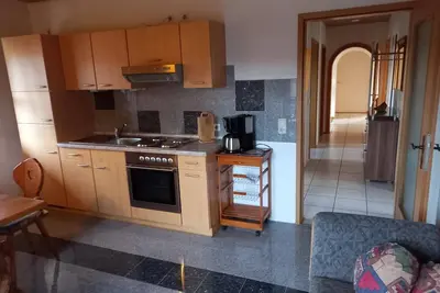 Image de Large vacation apartment with balcony