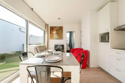 Image de New Dahlia 15 by Interhome