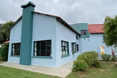 Image de 2-bedroom house in charming Antoniopolis\/La Paloma Rocha. 1 block from the beach