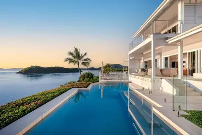 Image de 'Vue de Bleu' Luxury Whitsunday Retreat