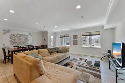 Image de 407 E Monterey Ave, Unit 103