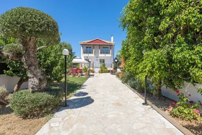 Image de Cozy Garden Casa Callianeira Residence near Zante Town