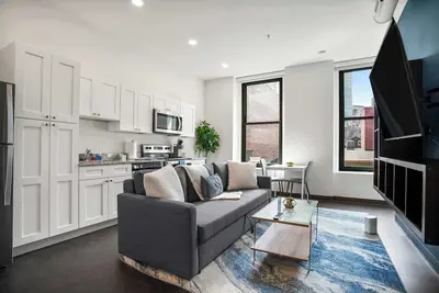 Image de CozySuites Stunning 1br in Downtown Pitts #18