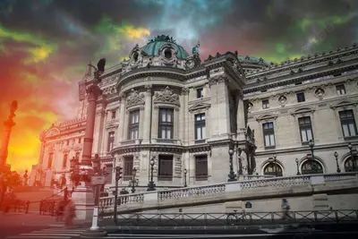 Image de Lux - An Expansive & Beautiful Parisian Retreat Just Steps Away From Opera