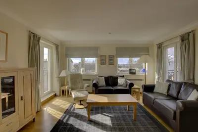 Image de Top-floor, two-bedroom golf apartment with views over the famous James Braid Brora Golf Course