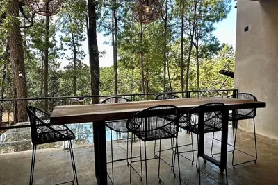 Image de IncreĂble Casa con Jacuzzi y Terraza en el Bosque