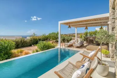 Image de Spick & span in Paros island