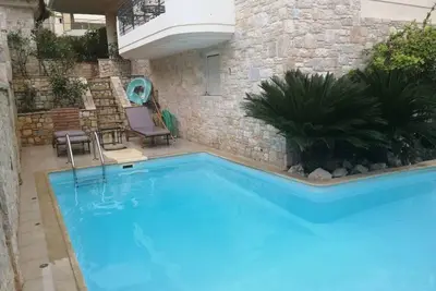 Image de Detached house Glyfada with view