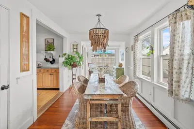 Image de Coastal Cottage: Beach Access, Bikes & Pet-Friendly!