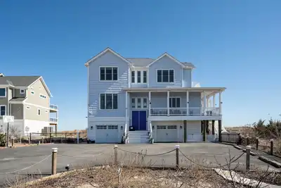 Image de 29315 Clifton Shores - Waterfront on Primehook Beach