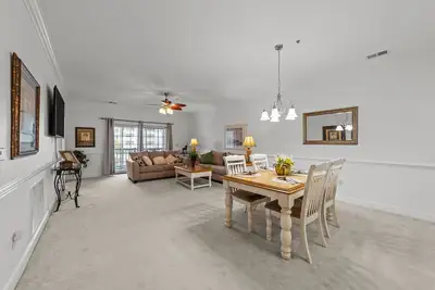 Image de Unique & Peaceful Lake-View Condo in Myrtle Beach