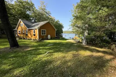 Image de Outlanders On Pitcher - Town of Lincolnville - Pitcher Pond