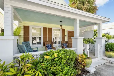 Image de **Dos Casitas @ Duval** Old Town Cottage & Private Pool + Last Key Services