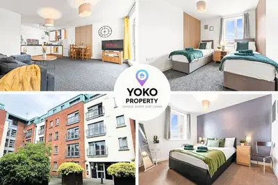 Image de City Centre Apartment • Balcony • Private Parking • WiFi • Smart Tv