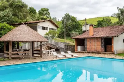 Image de 7 bedroom farm, up to 20 people or more, Vassouras Rj. Pets allowed, SĂtio Malabaku