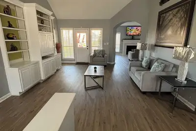 Image de Charming 3 bedroom 2 bath Home Oasis - Pool View, Ac, and WiFi