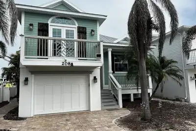 Image de Anna Maria Island Retreat with Private Pool! 2 minutes from the Beach!