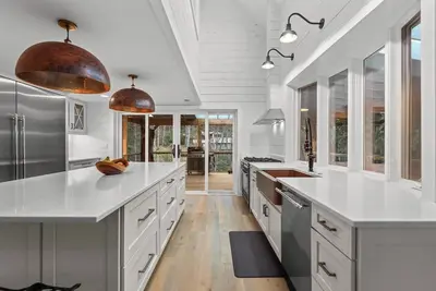 Mountain Modern Sanctuary