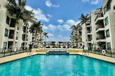 Image de Luxury Condo 3 Bed/2 bath with Pool and Jacuzzi