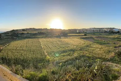 Image de Charming 2-bedroom apartment with Valley Views in Kerċem
