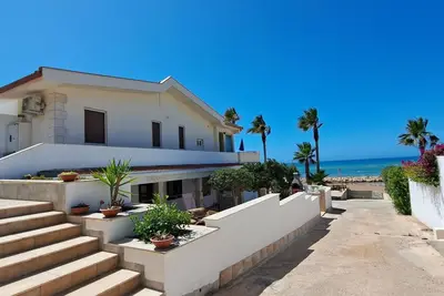Image de Casasicula \"Calypso Your Beach House\"