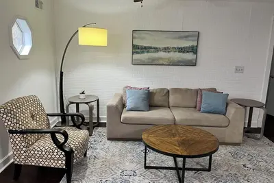 Image de 4-bedroom private house in the country of Eastover