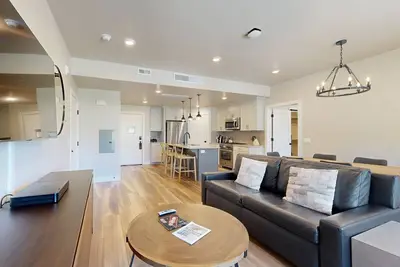 Image de Beautiful resort condo with incredible amenities and shuttle service
