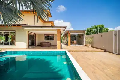 Image de Bz67 House 200m from the beach with private pool