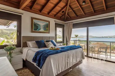 Image de Retraite avec Vue Panoramique sur le Lac