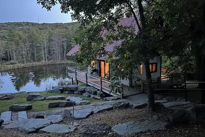 Image de Cozy 2-bedroom cabin in Vestal Ny