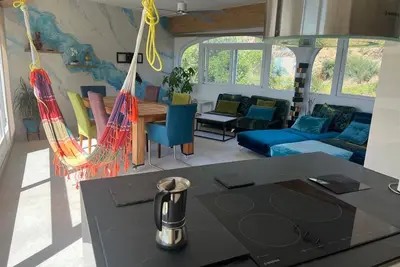 Image de Appartement \"Mejor Clima Europa\" avec vue sur la mer, piscine privée et Wi-Fi