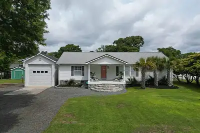 Image de Family & Pet Friendly, Conveniently Located, Fishermen Welcomed!