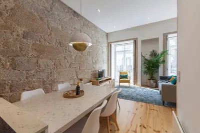 Image de Heart of Ribeira Apartment by HostWise