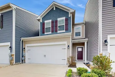 Image de Ocean View Beach Club townhouse with pool, sauna, tennis, & washer/dryer