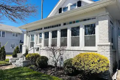 Image de Charming 2-bedroom Boho Cottage in Sandusky, less than 5 min. from Cedar Point!