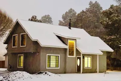 Image de 4-bedroom house in quiet and peaceful Flagstaff with Ac, Wi-Fi. Enjoy your stay