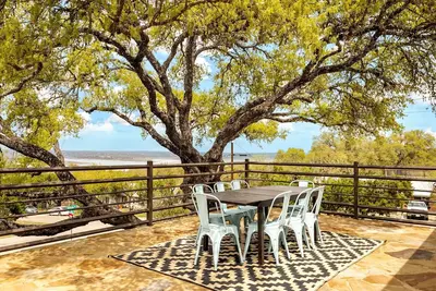 Image de Canyon Lake Views+Game Room+Large Deck+Pool Table