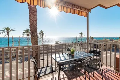 Image de Appartement familial Vistamar Beach