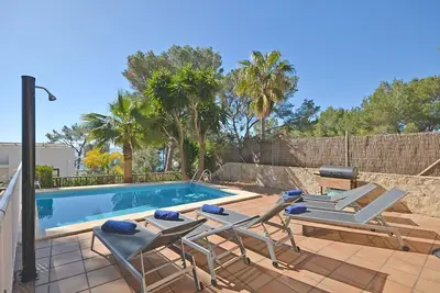 Image de Mirador - Villa avec vue spectaculaire sur la mer et piscine privée.