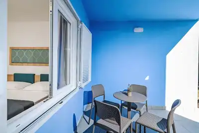 Image de Joli appartement pour 4 personnes avec Wifi, climatisation, piscine, Tv, terrasse et animaux admis