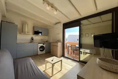 Image de Appartement T2 Climatise avec Parking proche Plage