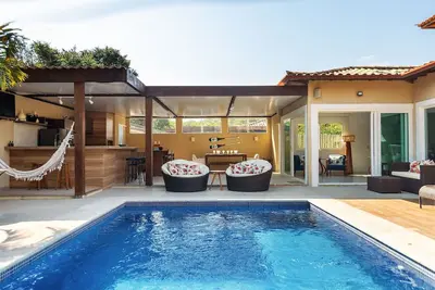Image de Bz71 Center! Beautiful house with private pool!