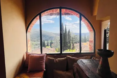 Image de Penthouse overlooking Tuscan hills two bedrooms two bathrooms