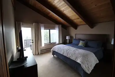 Image de Tahoe Retreat, Sleeps 6, 3bed/2ba in delightful Incline Village.