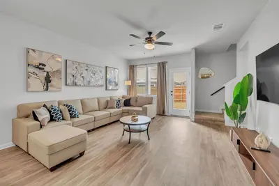 Image de Spacious fully equipped 4bed3bath home in Rr close to Kalahari, parks and Austin