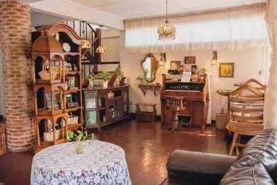 Cozy 1br Suite in Nimman Villa – Private Bath, Daily Cleaning, Washer