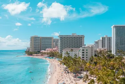 Image de Spacious 2 Units Retreat at the Ilikai Hotel – Accommodates 10 Guests