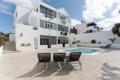 Maison de vacances 'Queen Vetusta -Pool and Tennis' avec piscine partagée, terrasse et Wi-Fi